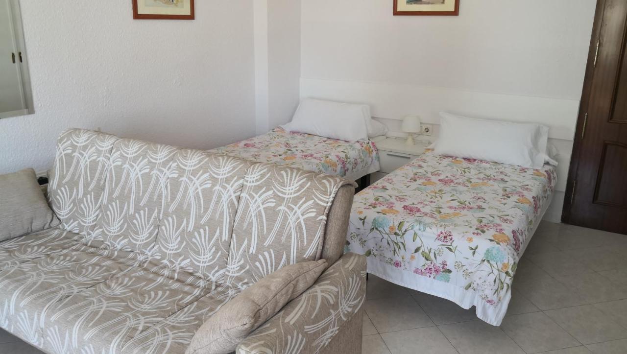 Skol 103A By Completely Marbella Apartment Luaran gambar