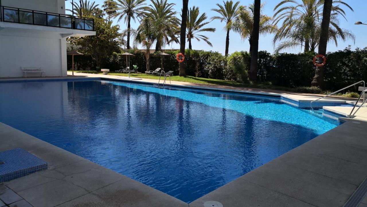 Skol 103A By Completely Marbella Apartment Luaran gambar